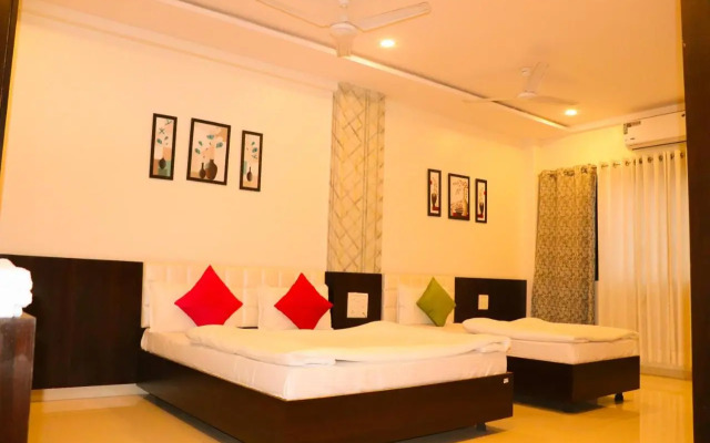 Hotel Neem Tree