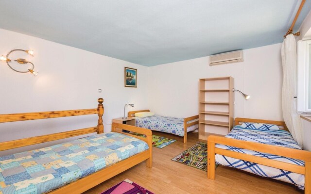 Stunning Home in Stinica With Wifi and 1 Bedrooms