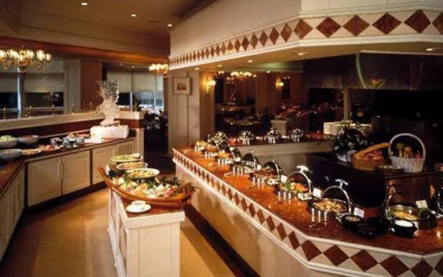 The Grand Suite