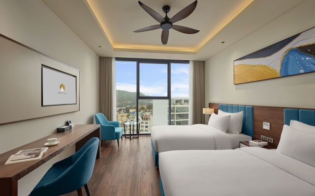 The Watson Premium Halong Hotel