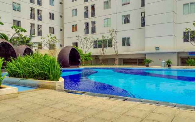 Comfy 2BR Bassura City Apartment Near Mall