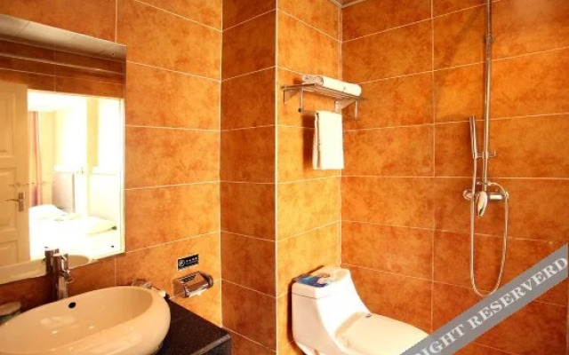 鞍山五洲商务酒店