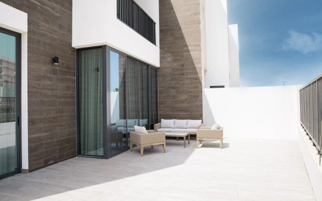 Olala Oasis Homes