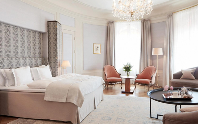 Hotel Diplomat