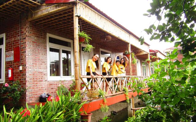 Ninh Binh Mountain Side Homestay & Cafe