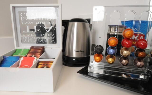 Suite Spagna 29 Luxury Apartment Spanish Steps View