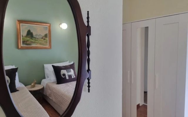 Bmv Apartments