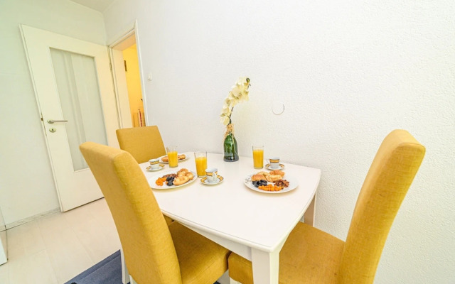 Beautiful Cozy Studio Close To City Center