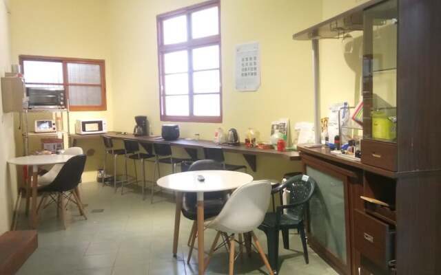 The Lane - Hostel