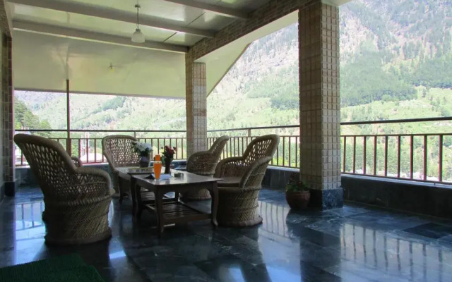 Guru Chaya Cottage