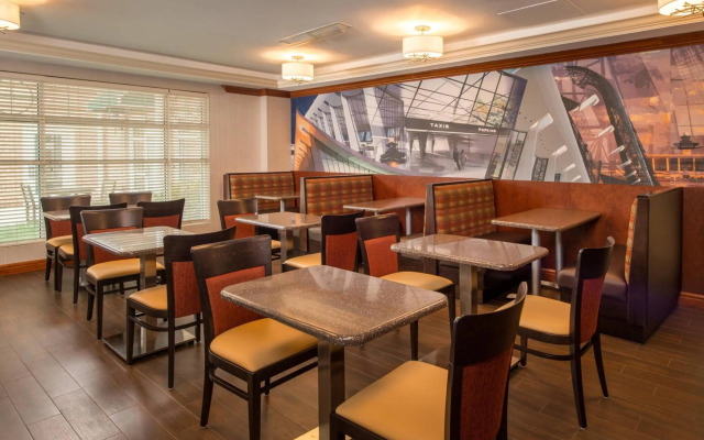 Residence Inn by Marriott Dulles Airport At Dulles 28 Centre