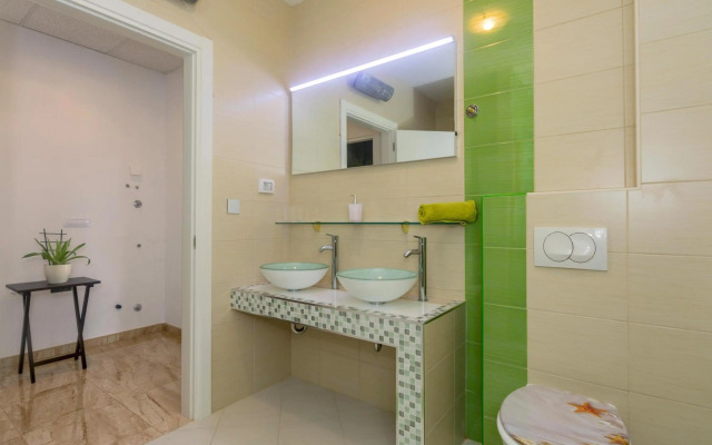 Holiday Home Magic View