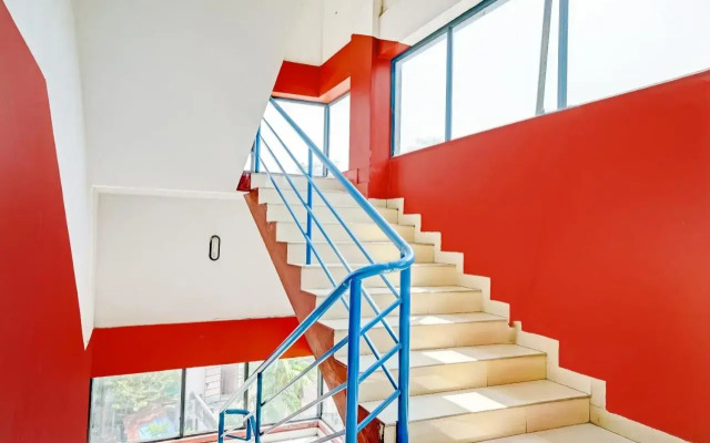 Spot On 702010 Cherai Homes