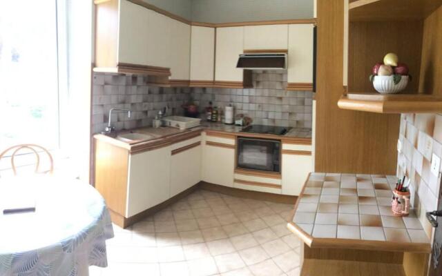 Appartement spacieux 78m2 plein centre, balcon, jusqu’à 6 personnes