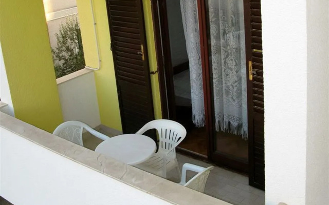 Rooms and Apartments Diana