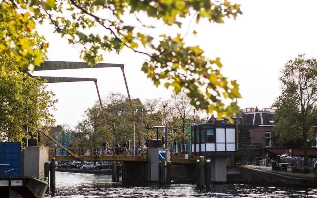 SWEETS - Theophile de Bockbrug