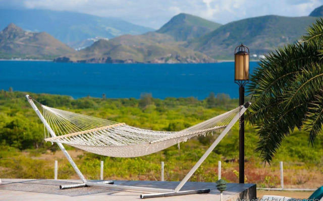 Mount Nevis Hotel
