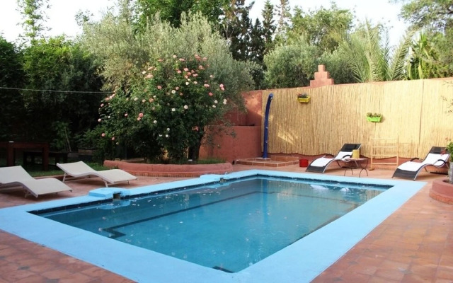 Palm Auberge