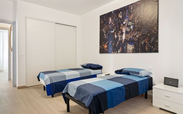 Cosy Apartment in Moneglia With Balcony