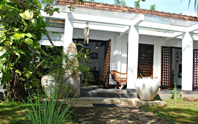 Wasantha Garden Hotel