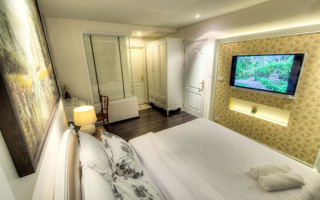 The Title Boutique Condotel