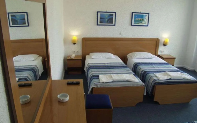 Kanelli Beach Hotel