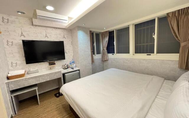 Jhong-Sing Hotel