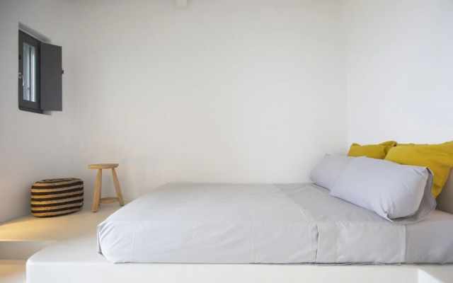 House G Y Kardiani Tinos Cyclades