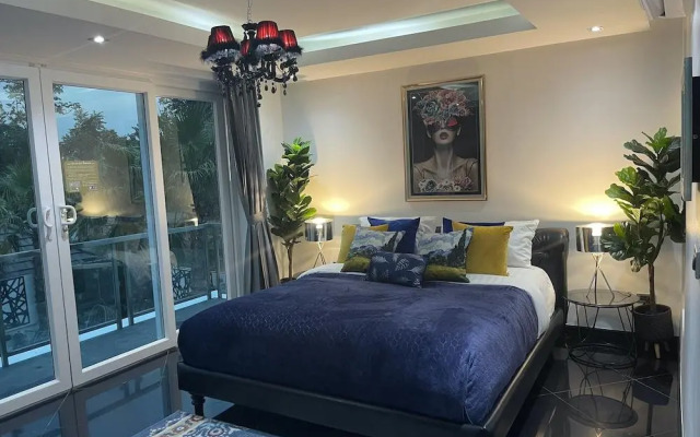 Hollywood Pool Villa Jomtien Pattaya