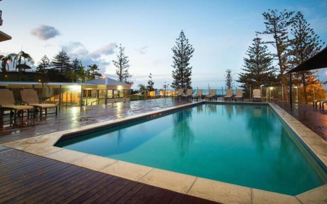 Beach House Seaside Resort Coolangatta