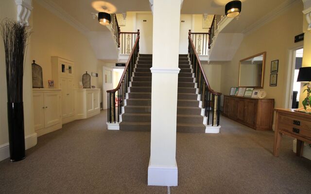 Andover House Hotel & Restaurant - Adults only