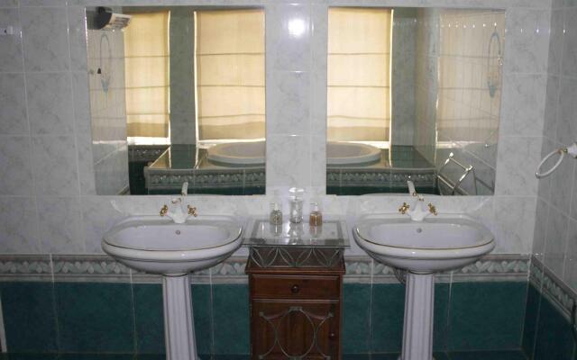 Florentia Guest House
