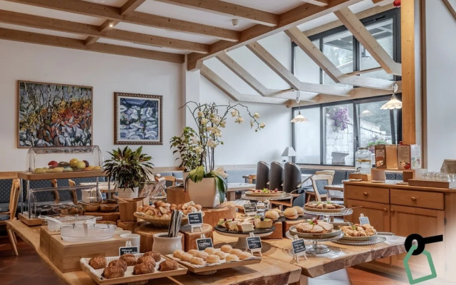 HOTIDAY Apartment Collection - Campiglio Grostè