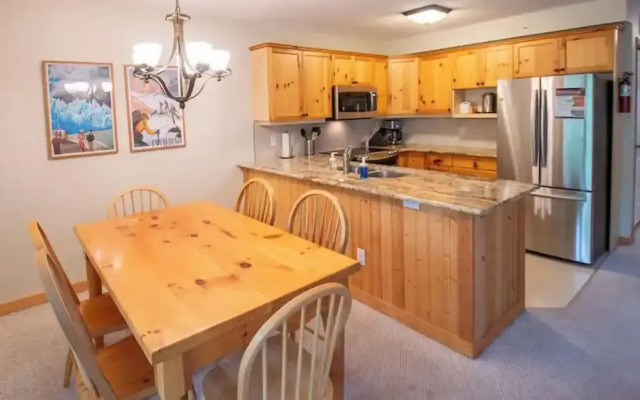 Stone Creek Chalets by FCR
