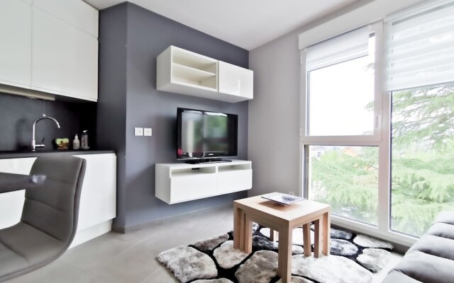Charming Apartment, Quiet, Hotel Service