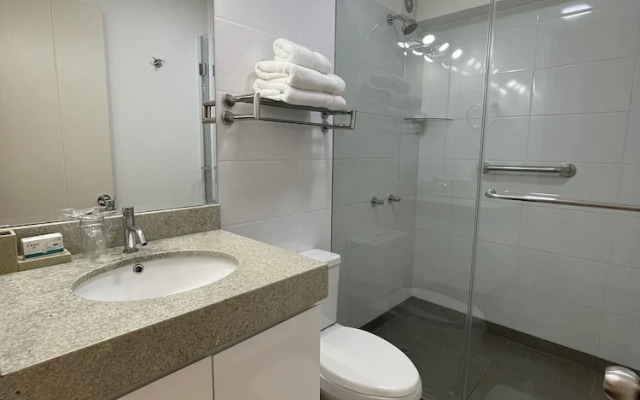 Miraflores 1 or 2 Bedroom Executive Apartment.