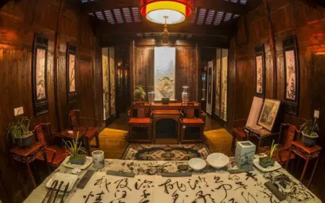 Jing County Derun Tang Bed and Breakfast (Chaji Scenic Area Branch)