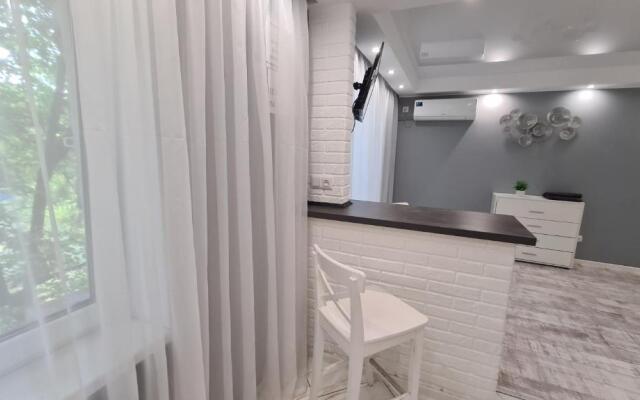 Apartaments on Metalurhiv 34