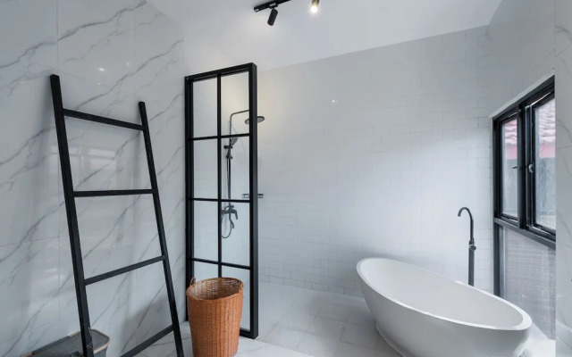 Canggu Loft Villa by Betterplace