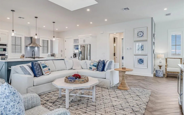 Seashells to Sandcastles 156 BAR