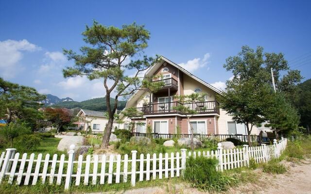 Pocheon Forest Pension