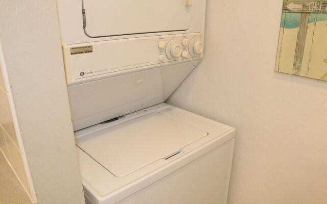 Jamaica Royale - T43 - 2 Br Condo