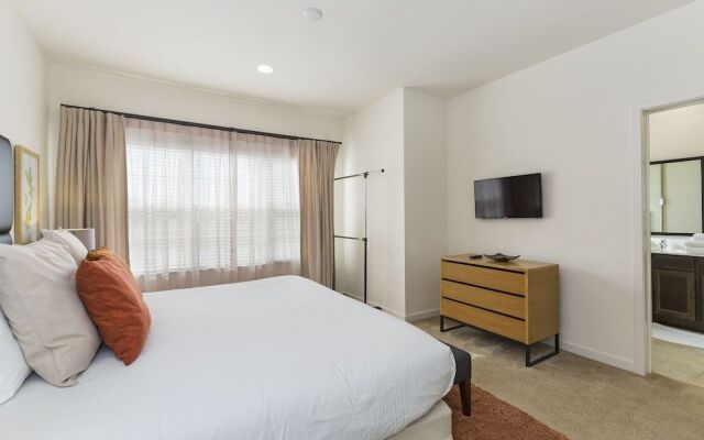 Regal Oaks - 2604 Roadster Lane