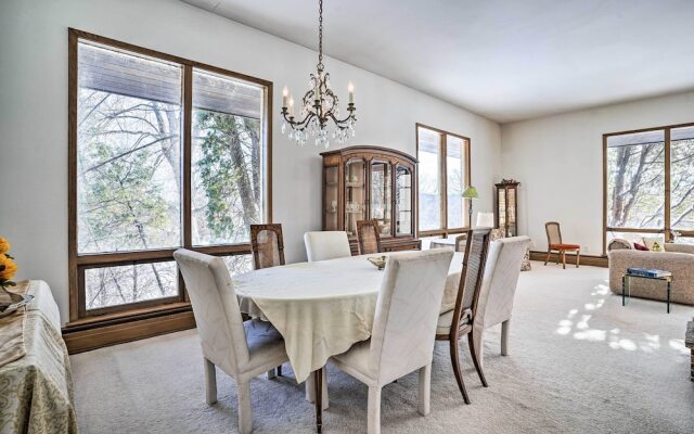 15 Mi to Downtown Minneapolis: Retreat on 5 Acres