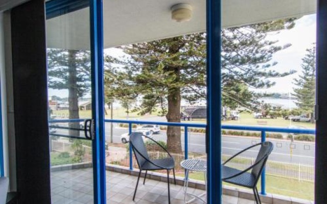 Heritage 202 Overlooking The Water – Balcony – Tuncurry