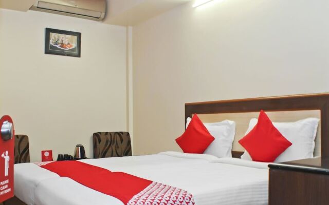 OYO 22792 Hotel Jayratna