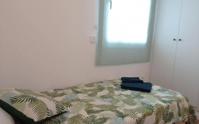 DAVANT MAR - Apartamento con terraza a pie de playa