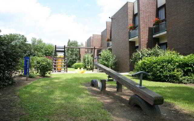 Hampton's Namur