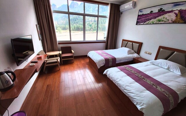 Lv ye Xian Zhuang Guesthouse