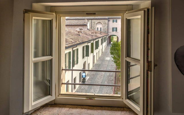Hotel cortaccia sanvitale